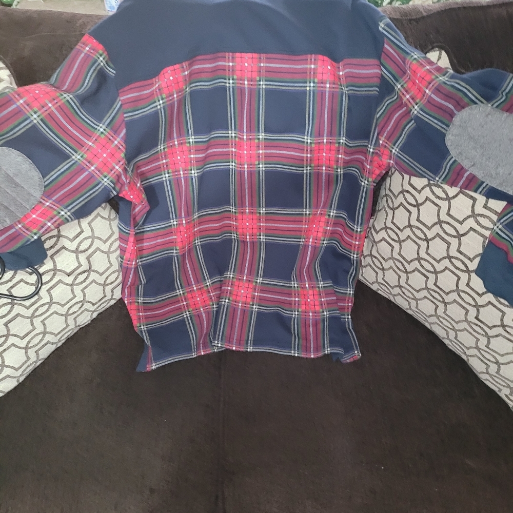 Sweater - Picture 2 of 2